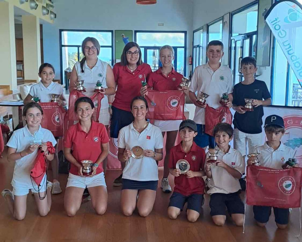 Los ganadores del Trofeo Ramón Barrenechea.
