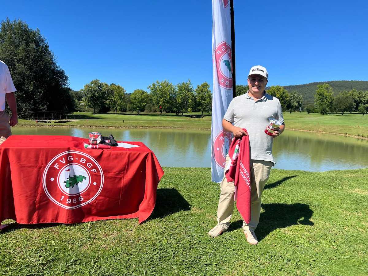 Emilio Aparicio, campeón de Vizcaya de Pitch & Putt.